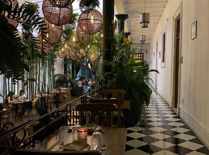 Hotel Galanga Thai House 3*